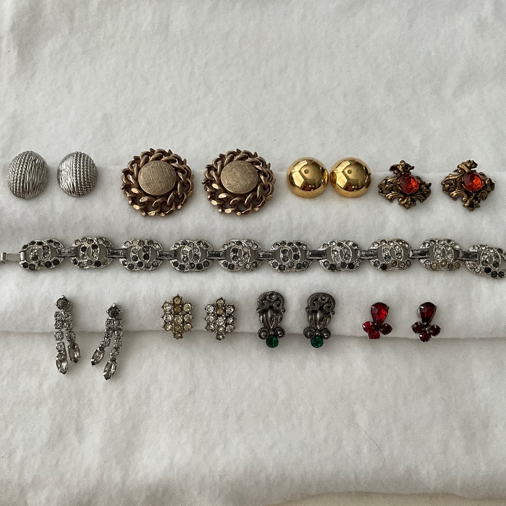 VINTAGE Rhinestone Earrings & Bracelet Lot